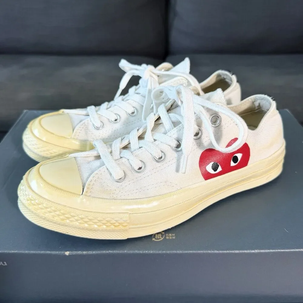 Converse Comme des Garcons CDG Play Low Tops Sneakers Women's Size 6.5